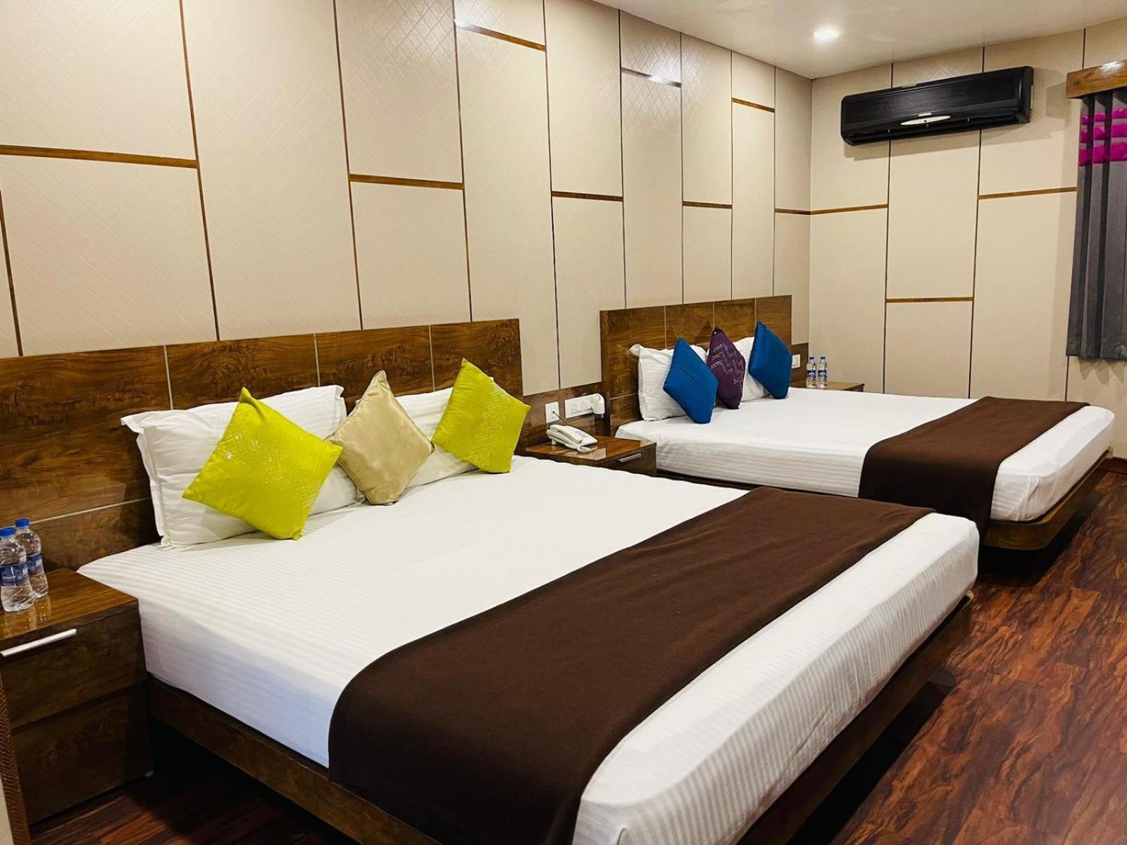 B8 Hotel Ченнаи Экстерьер фото